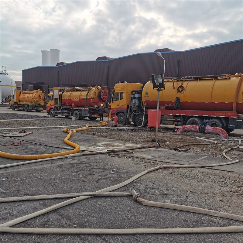 柘荣污水池清理